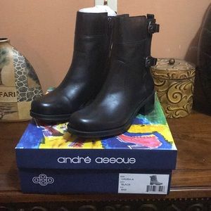 Black waterproof leather boots size 8